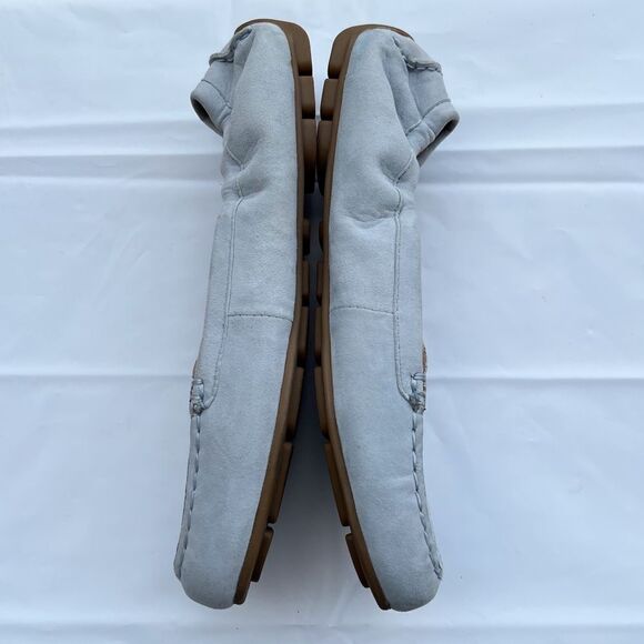 Taryn Rose Gray Suede Kristine Driving Moccasins Size 8B - Picture 3 of 8